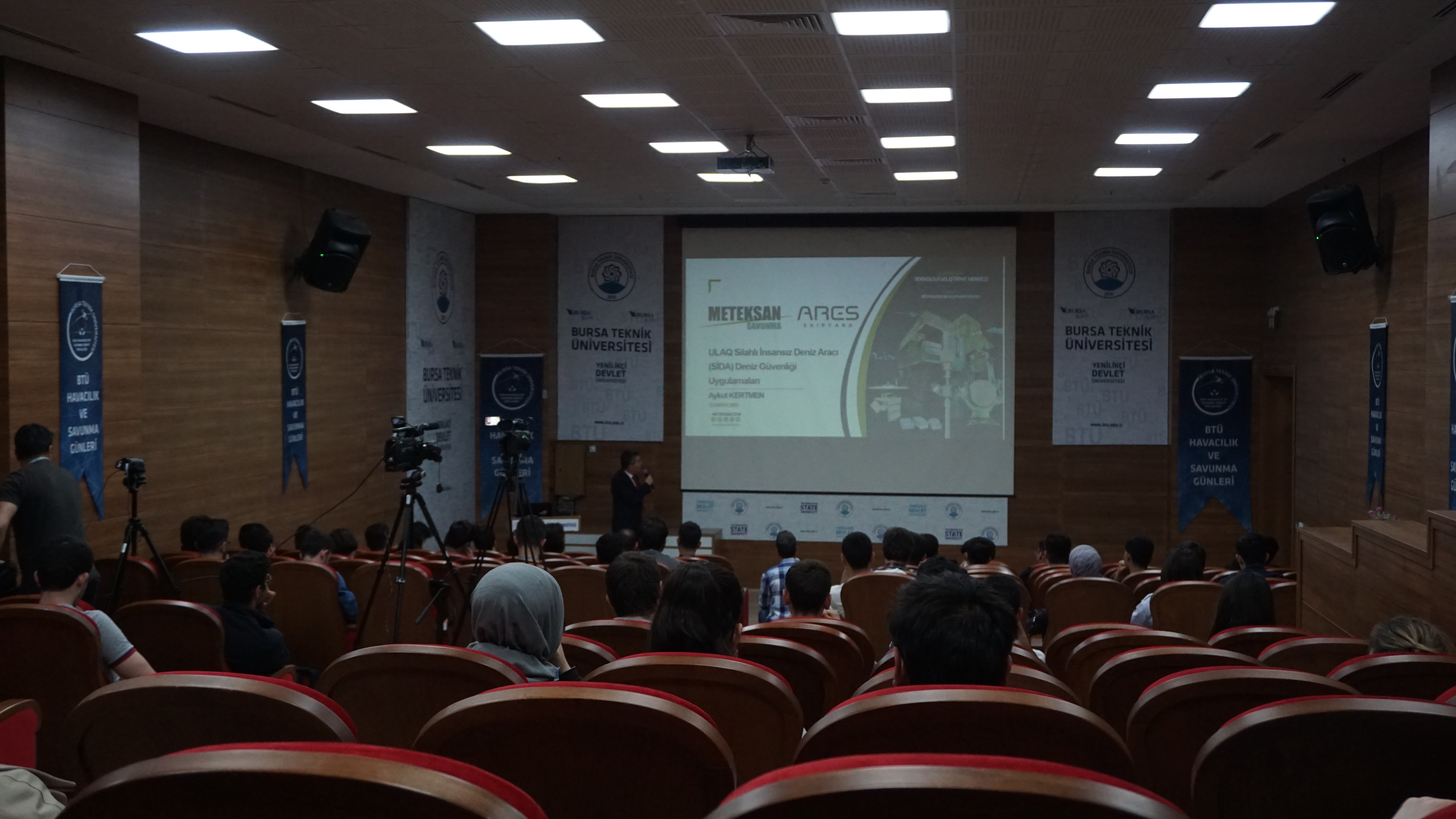 Ali Sürmen Salonunda Havacılık ve Savunma Günleri sunumu